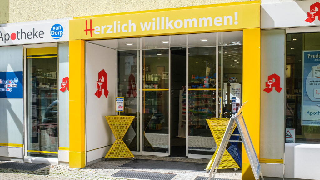 Filiale der Hohenlohe-Apotheke von Außen